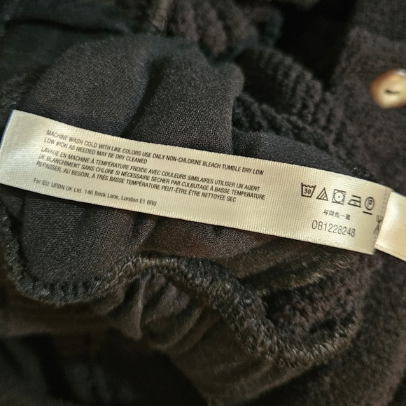 Free People Keepin It Real Jumpsuit Long Sleeve Scoop Neck Button Back Black NWT - Picture 11 of 16